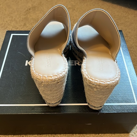 Karl Lagerfeld Paris Women's Carina Wedge Sandal size 7.5 new in box. - Picture 5 of 7
